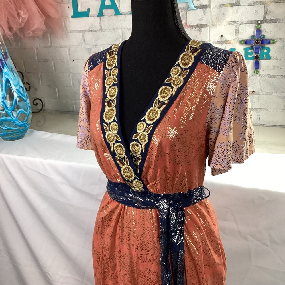 Anthropologie Akemi + Kin Sofia Metallic Jumpsuit Size 6 - Picture 4 of 12